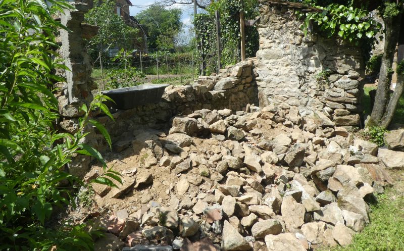 Block Wall Removal in Sacramento, CA